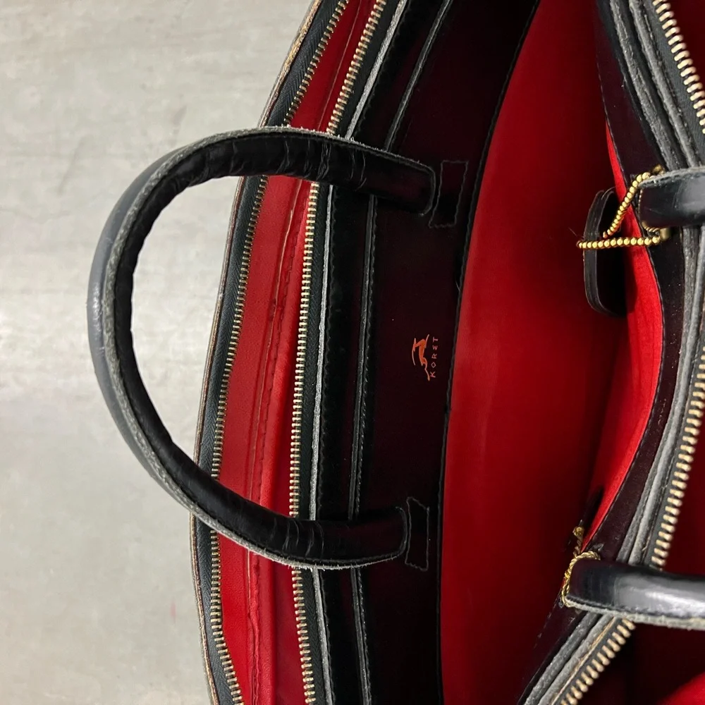 Elegant Black Men's Bag
